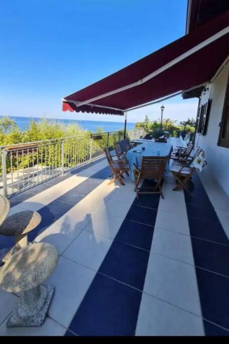 Willa La Terrazza Sull'Addaura Palermo Zewnętrze zdjęcie